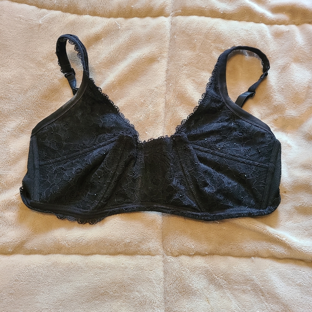 V.S. Very Sexy No Wire Bra